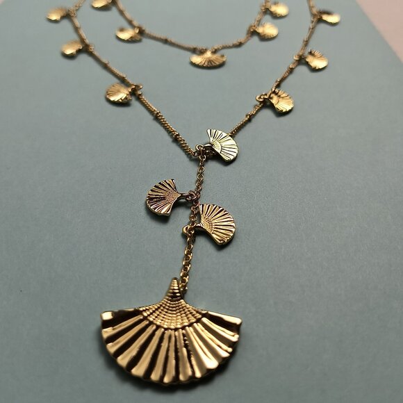 Lilly Pulitzer Coastal Shell Layered Necklace Gold Tone Metal Statement - Picture 6 of 9